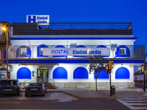 Hostal Ciudad Jardin