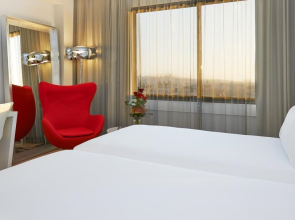 Отель NH Collection Barcelona Gran Calderón