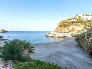 Sea View Apartments 10meters from the beach