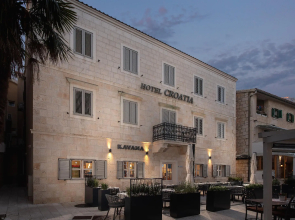 Hotel Croatia