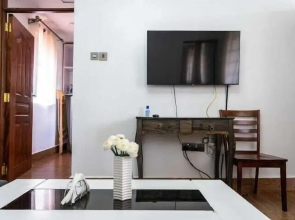 Karen Brooks View Palace Apartments