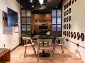 Moxy Nashville Downtown
