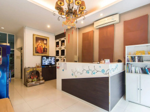 The Fifth Residence Hotel