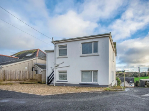 Pencw Garden View - 3 Bed Apartment - Saundersfoot