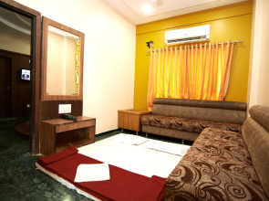 Hotel Three G