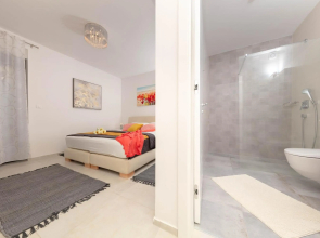 Apartman Oranž