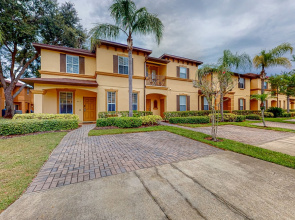 Sunny Oasis Townhouse in Davenport With Resort Amenities, Near Disney