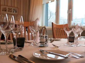 Hotel Wilanów Warszawa by DeSilva