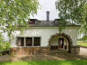 Holiday Home in Deiffelt Near Forest