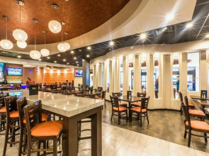 Holiday Inn Newark International Airport by IHG