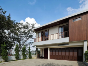 Anindya Hill View 7BR Villa a Private Heated Pool