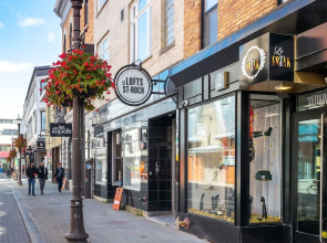 Les Lofts St-Roch by Les Lofts Vieux-Quebec