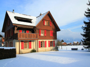 Des Alpes - Two Bedroom No.2