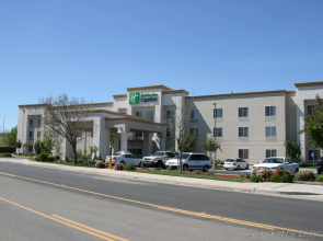 Holiday Inn Express Stockton Southeast by IHG