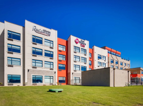 Best Western Plus Executive Residency Rigby's Water World Hotel