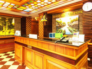 Renoir boutique hotel