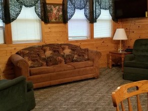 Evergreen Bay Resort