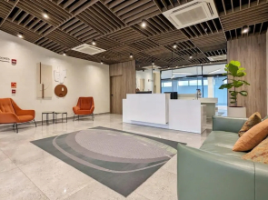 Luxurious 1BR Apartment With Stunning Balcony View