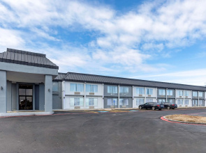 Quality Inn & Suites Sulphur Springs