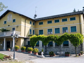Hotel La Pina