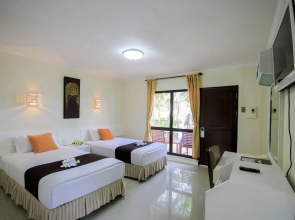 Coral Island Resort