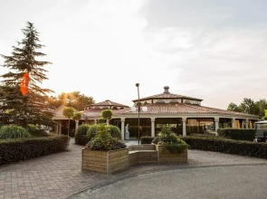 Villa in Arcen With Private Pool & Wellness
