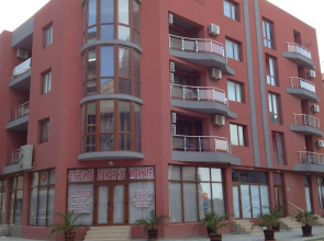 Beach Aparthotel Salt Lake