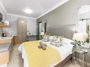 Adato Guesthouse