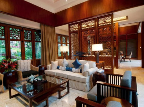 Wuzhishan Yatai Rainforest Resort