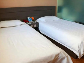 Tianying Fashion Express Hotel
