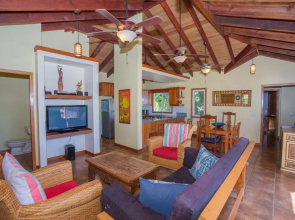 Casa Sienna 5 Bedroom Home