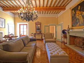 Inviting 6-bed House in Brindisi