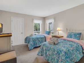 2385 Lighthouse Tennis at The Sea Pines Resort