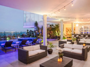 Fiesta Inn Cancun Las Americas