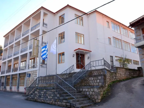 Parnon Hotel