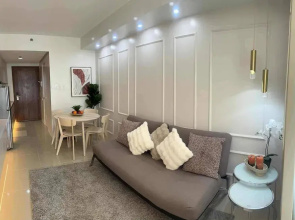 Scandi-inspired Pasay Apartment for Rent - Entire House With Balcony Facing MOA