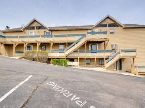 Lake of the Ozarks Vacation Rental w/ Lake Views!