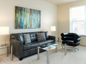 Global Luxury Suites in San Ramon