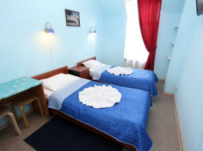 Krasny Kovrik na Pushkinskoy