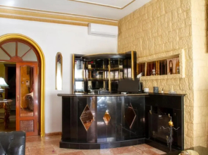 Large chalet less than 5-minute distance to the beach by easyBNB