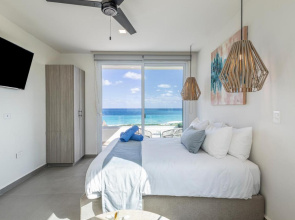 Azulea Isla Mujeres Hotel & Spa