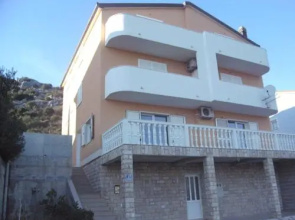 House Pinky Trogir/Vranjica