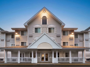 Travelodge Suites Moncton