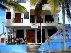 Hostal los Delfines