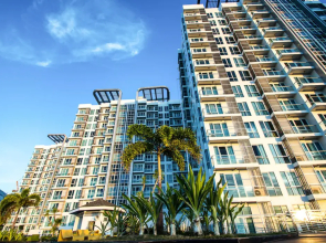 CSuites at 8 Newtown Residences