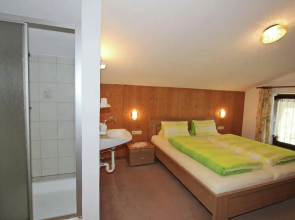 Splendid Apartment in Fugen near Ski Area