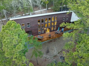 Bigfoot's Bend 4 Bedroom Cabin by Redawning