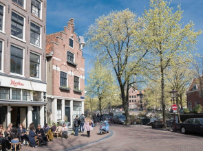 Brouwers Canal apartment