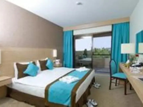 Aska Side Hotel