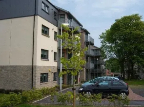 Dreamhouse Apartments City North